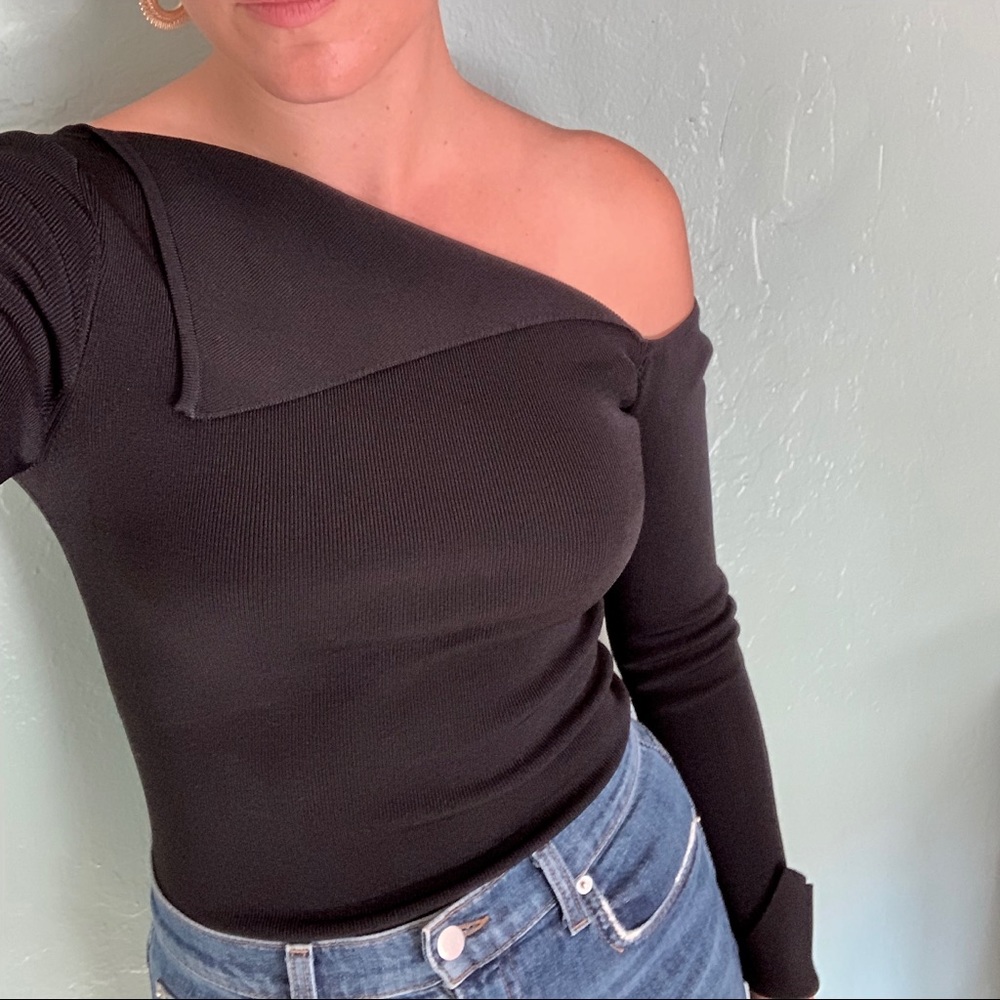 Bailey 44 long sleeve black top